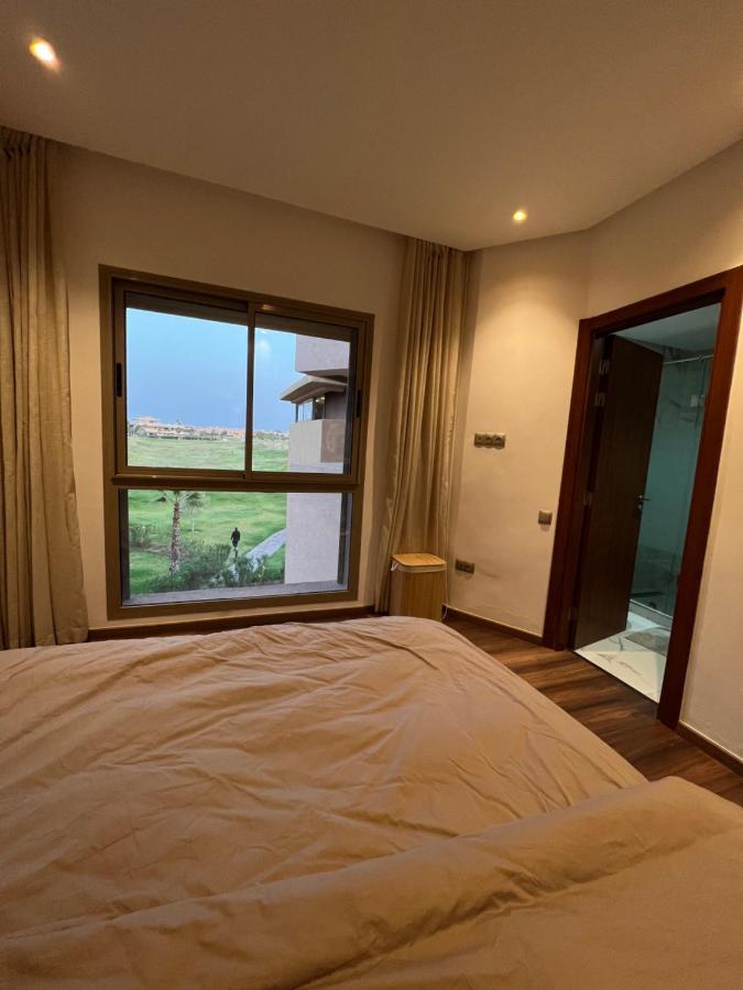 Superbe Appartement, Vue Sur Golf, Piscine Et Atlas Marrakesh Bagian luar foto