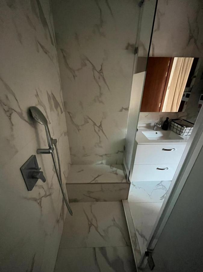 Superbe Appartement, Vue Sur Golf, Piscine Et Atlas Marrakesh Bagian luar foto
